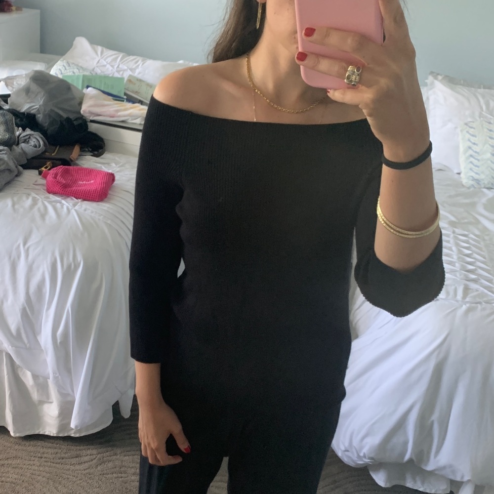 525 America black off shoulder top